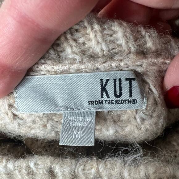 KUT from the Kloth Women’s Cream Tutleneck Sweater Size Medium Chunky Oversized - Picture 6 of 9